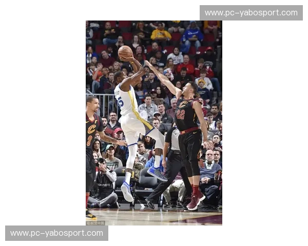 鹰击长空，骑士归来：2024NBA季后赛首轮G1前瞻与深度解析